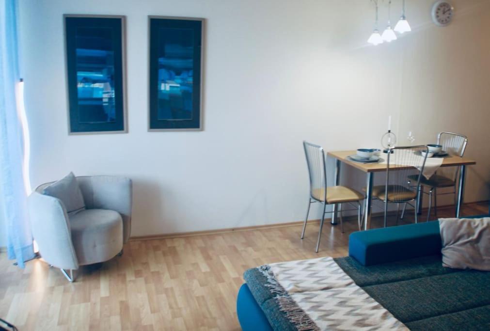 Jasmine Apartment - Free Parking - City Center - Skibus - Tatralandia 5Km Liptovský Mikuláš Dış mekan fotoğraf